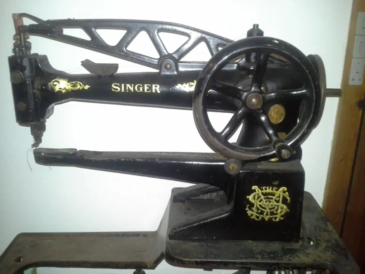 Billede 1 - Singer læder symaskine