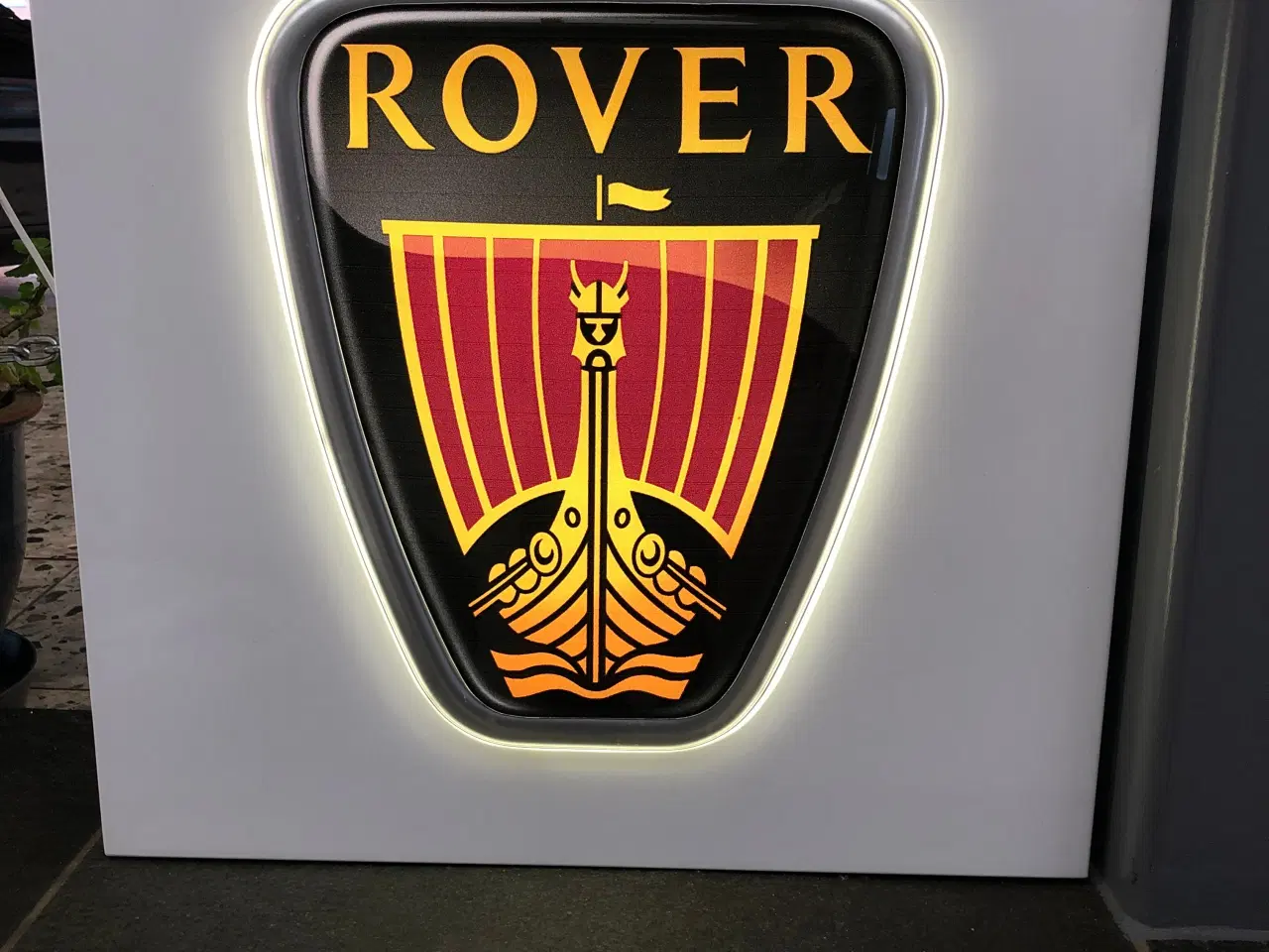 Billede 1 - ROVER og MG lysskilt  60x60 cm