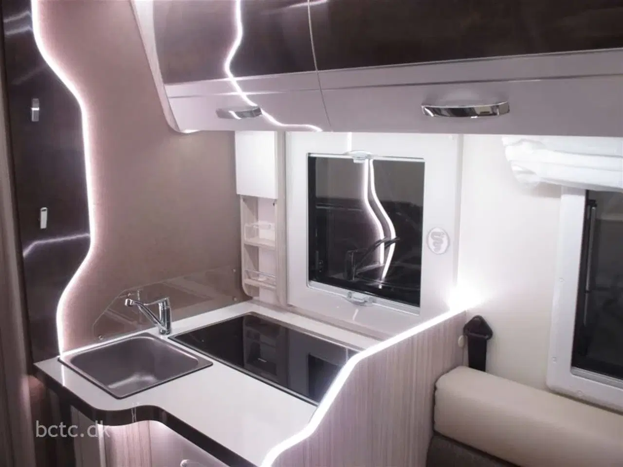 Billede 14 - 2025 - Elnagh Magnum 582 582 75 ÅRS JUBILÆUM