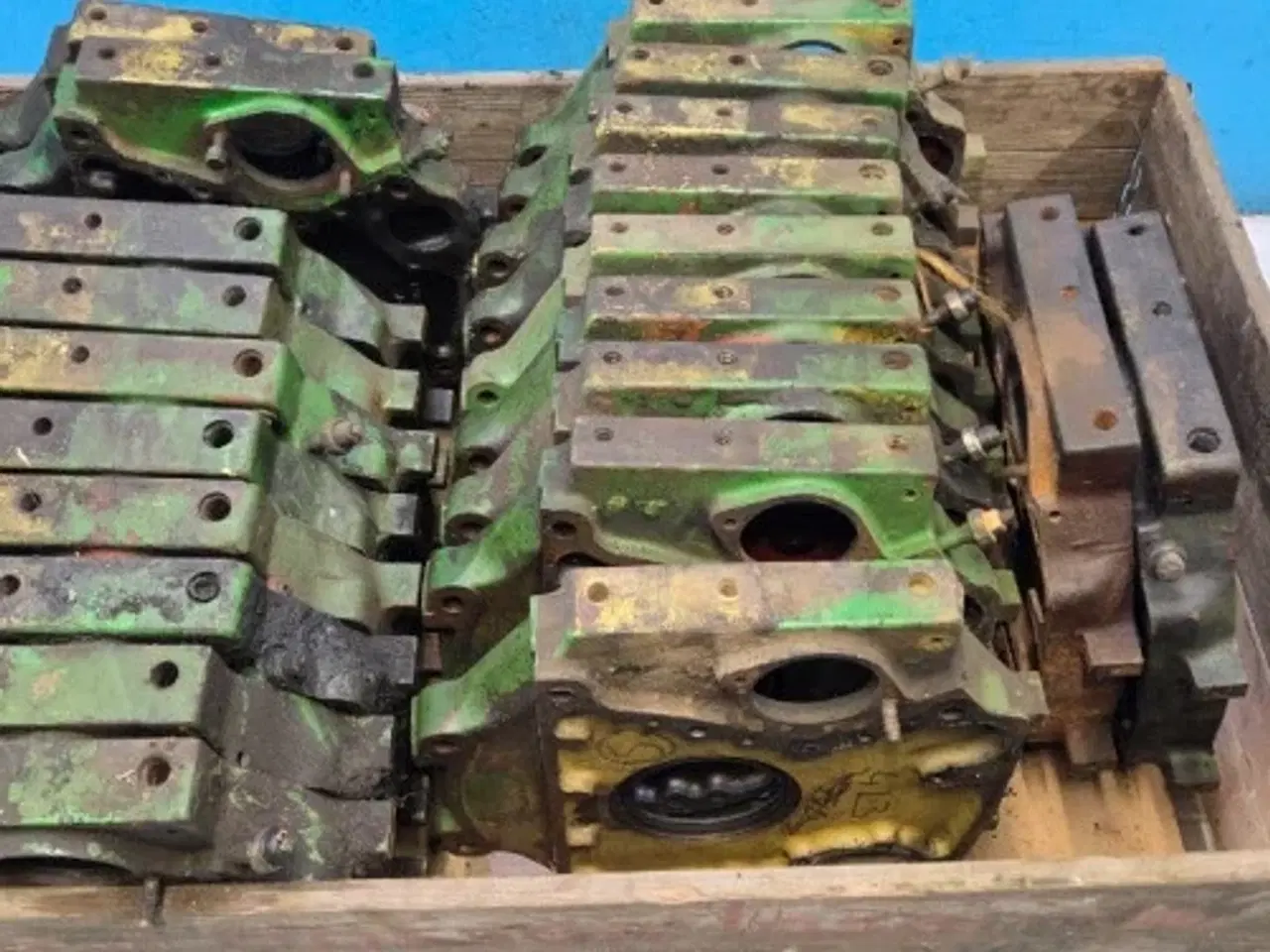 Billede 2 - John Deere 6068HT074 Dæksel T28433     20Stk