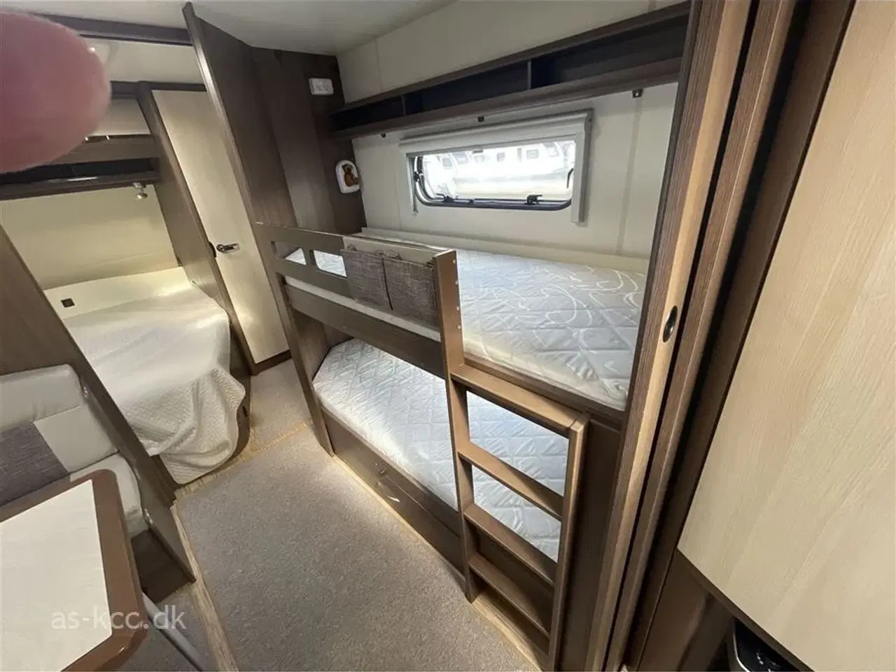 Billede 8 - 2014 - Hobby Prestige 720 UKFe   Hobby Prestige 720 UFKE årg. 2014 7 sovepladser, 8 siddepladser.