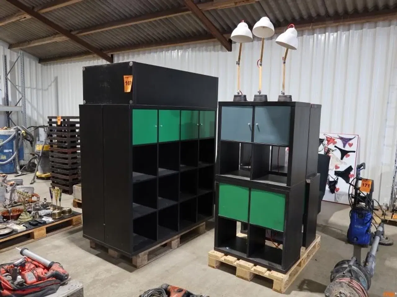 Billede 1 - PARTI med reoler