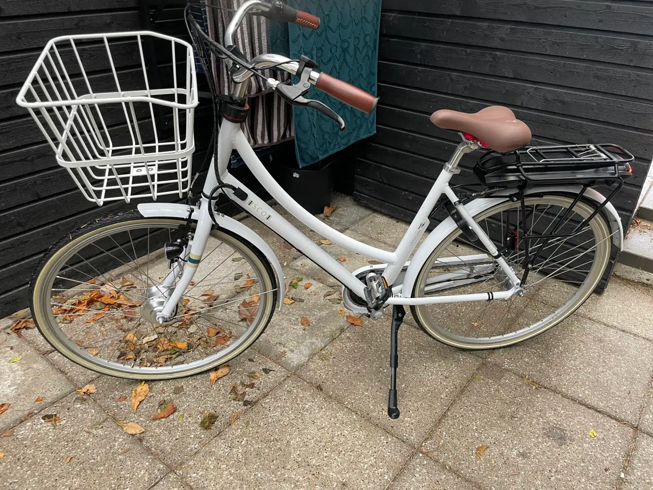 Billede 1 - Næsten ny el cykel 