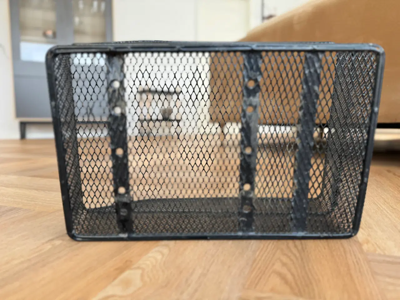 Billede 5 - Flot og praktisk cykelkurv