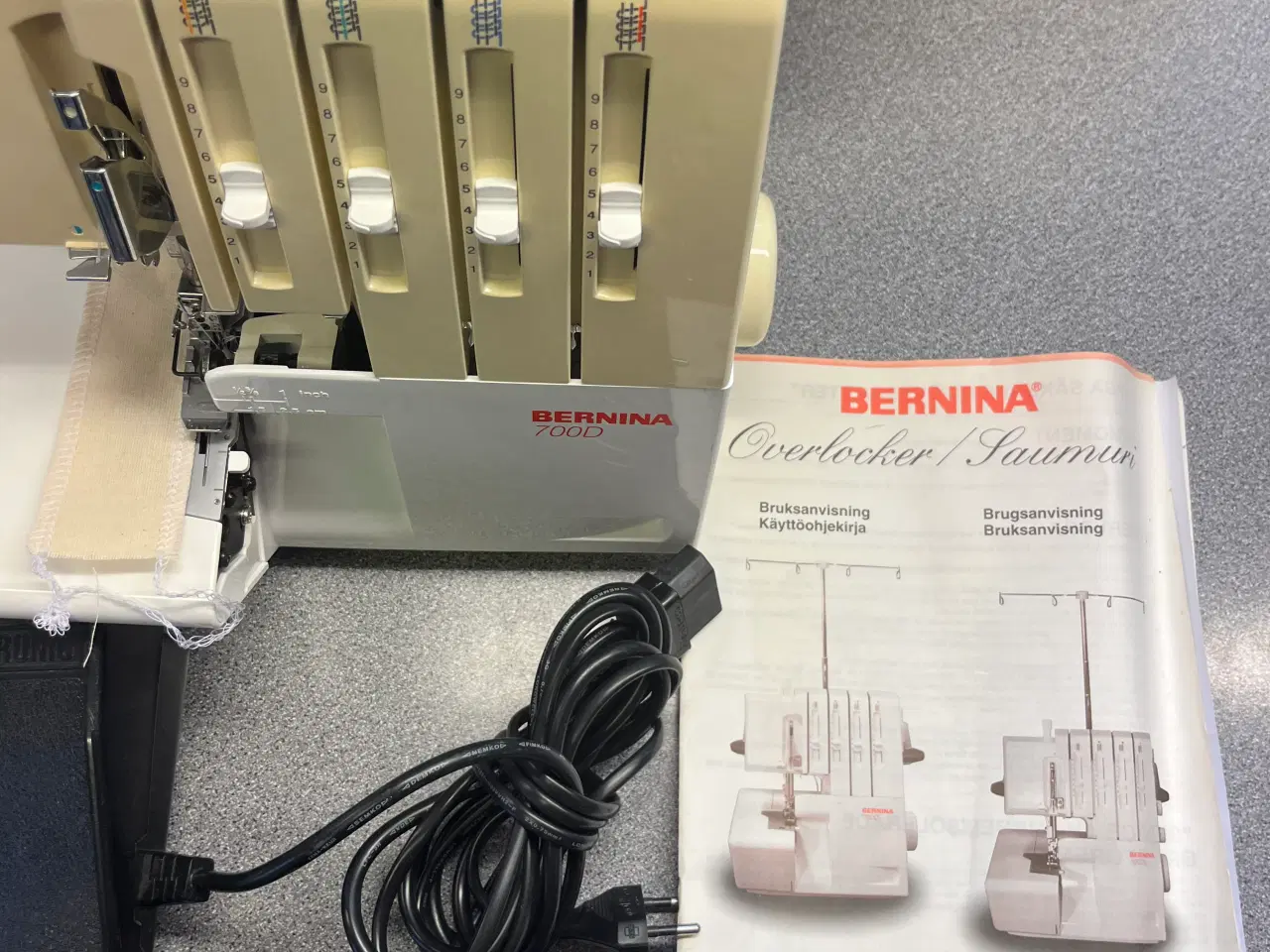 Billede 3 - Bernina overlock 700 D