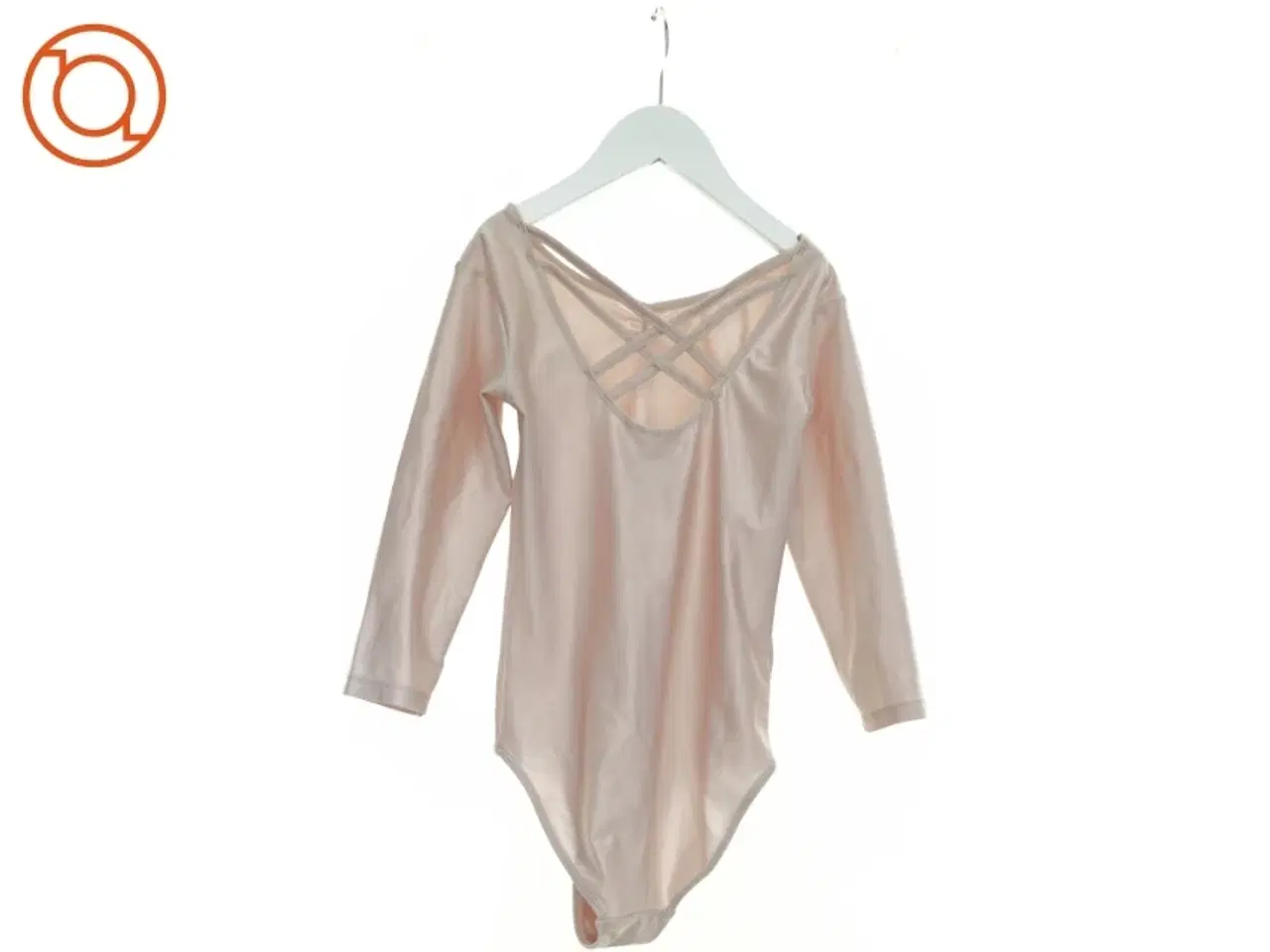 Billede 2 - danse dragt fra H&M (str. 140 cm)