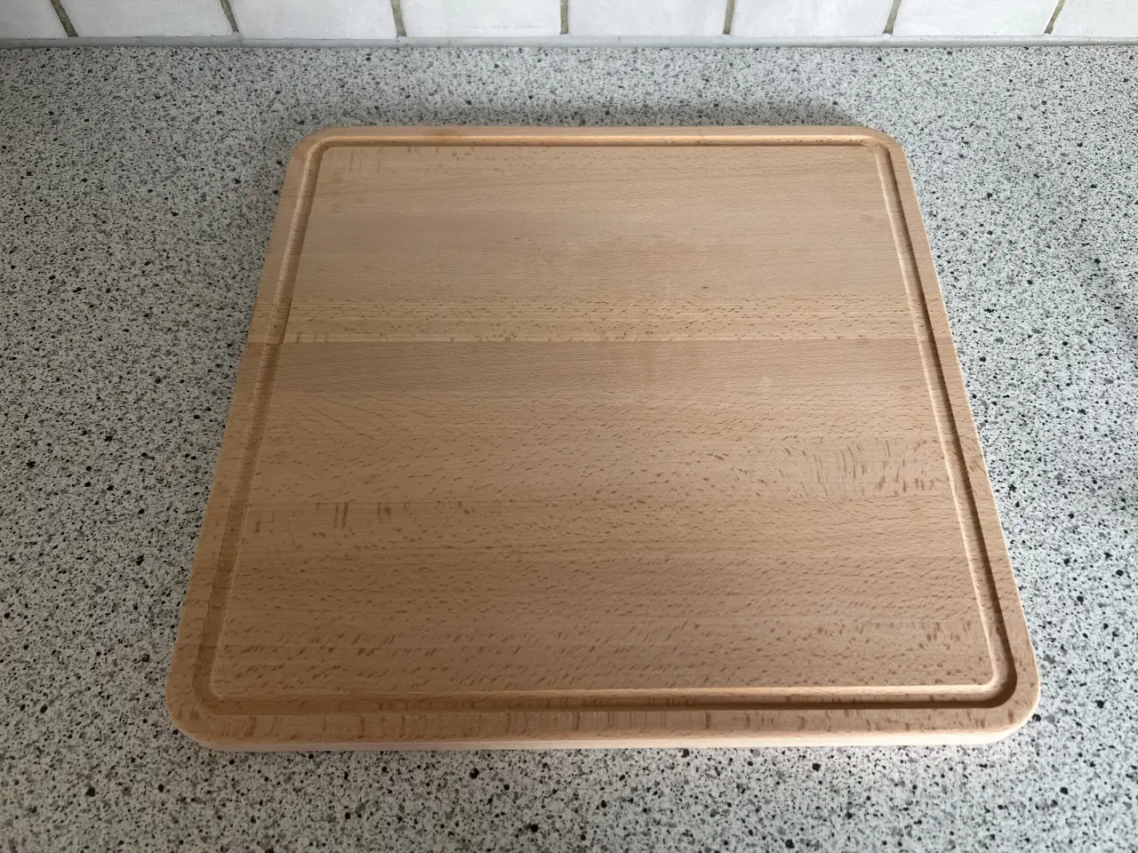Billede 2 - Pizza skærebræt 35x35 cm med pizzaskærer