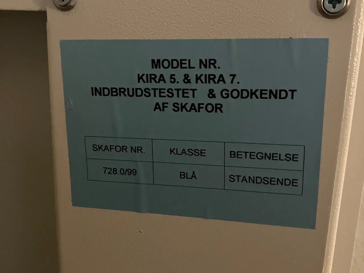 Billede 3 - Våbenskab Kira 5 + 7