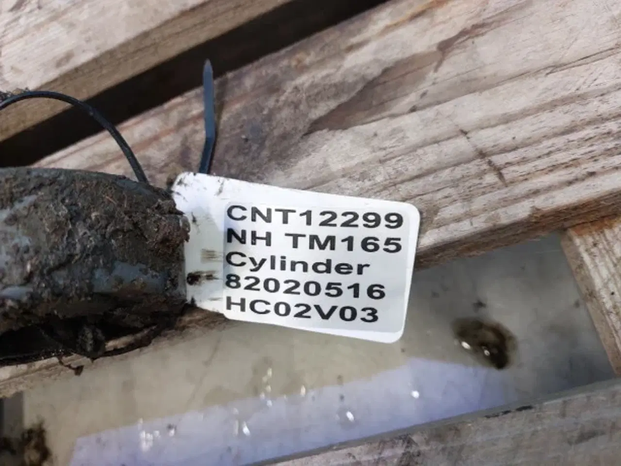Billede 8 - New Holland TM165 Cylinder 82020516