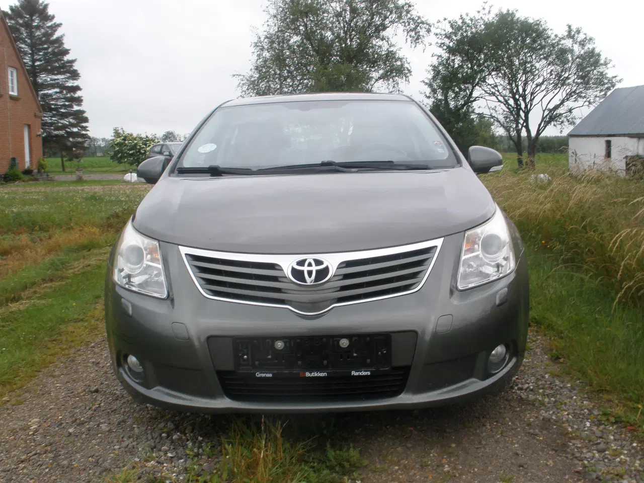 Billede 2 - Toyota Avensis 1,8I 4 dørs