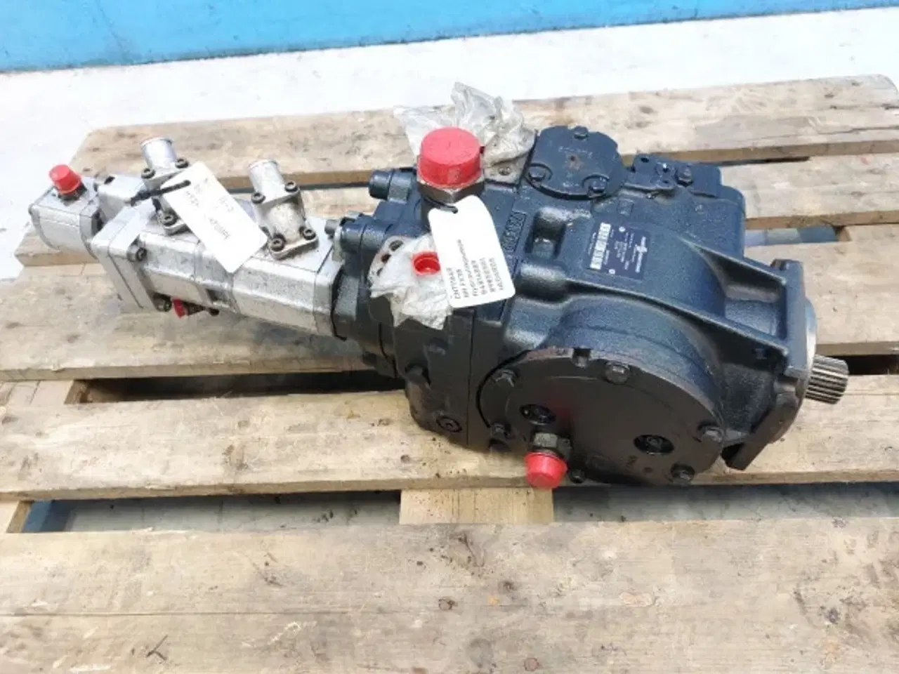 Billede 2 - New Holland FX 38 Hydraulikpumpe 84814889