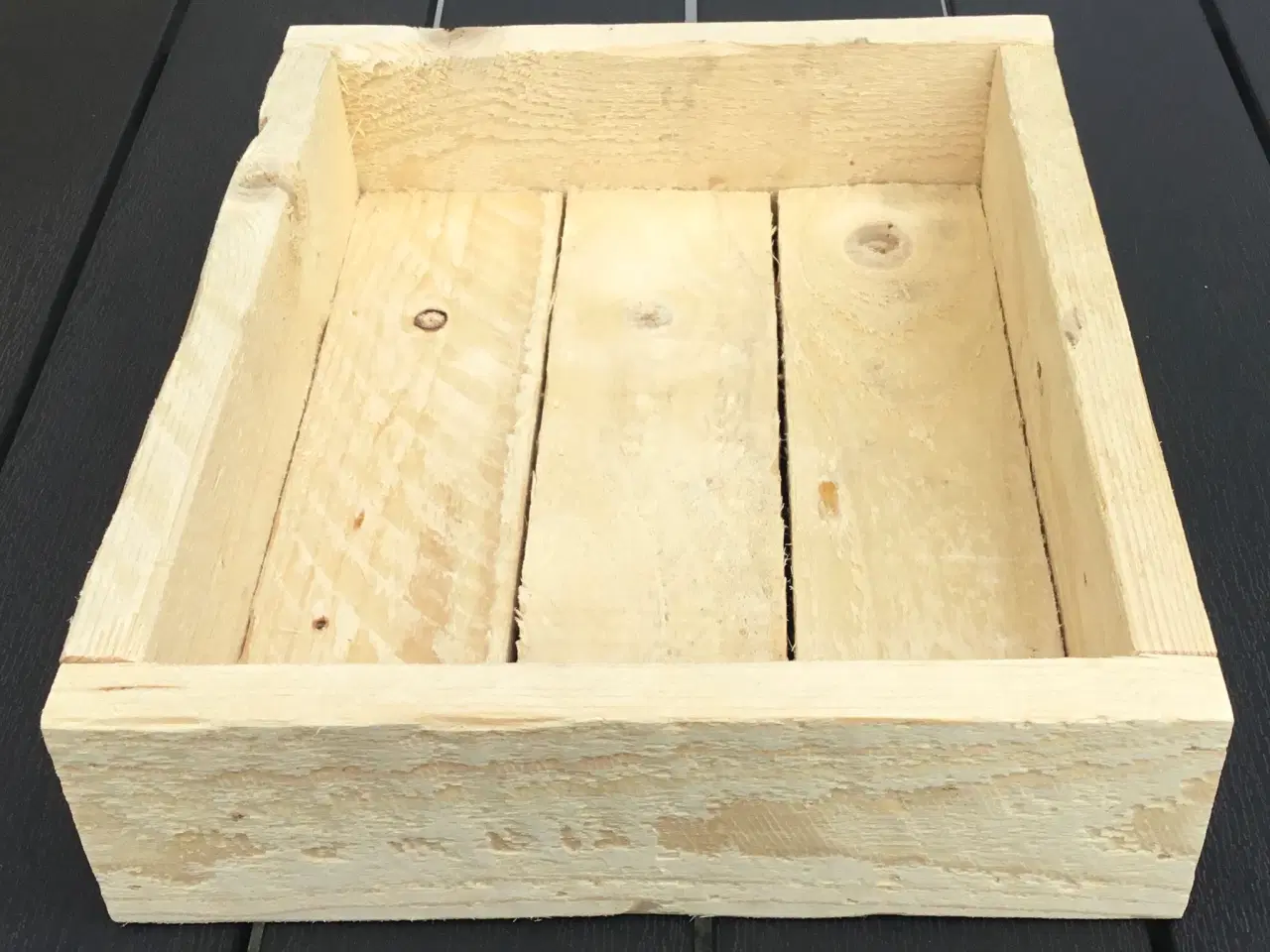 Billede 5 - Træ kasse / bakke 60 kr.  33,9 x 27,1