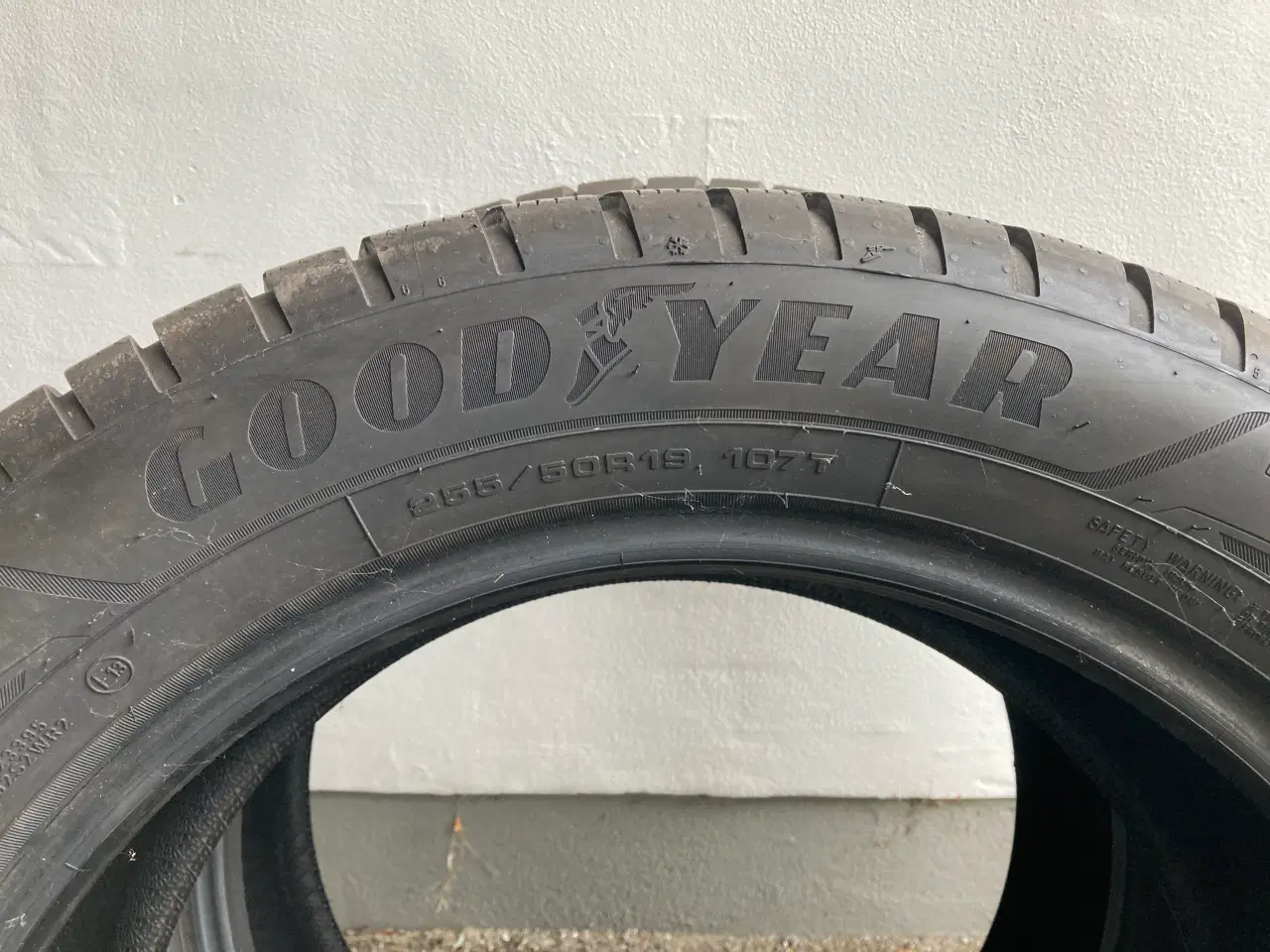 Billede 1 - Vinterdæk, Goodyear ultra grip