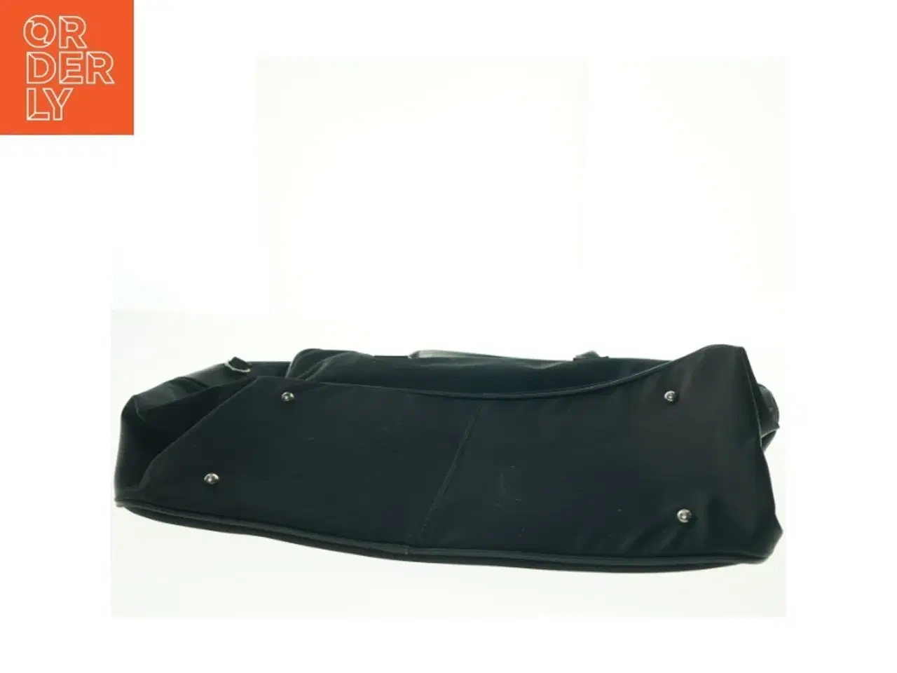 Billede 2 - Sort sportstaske (str. 44 x 22 x 32 cm)