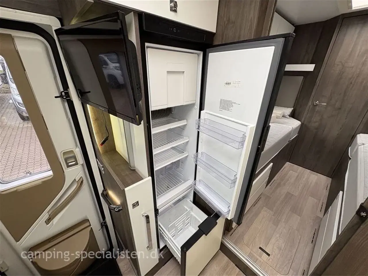Billede 11 - 2020 - Benimar Amphitryon 957   Benimar Amphitryon 757 2020 - kan ses nu hos Camping-Specialisten.dk