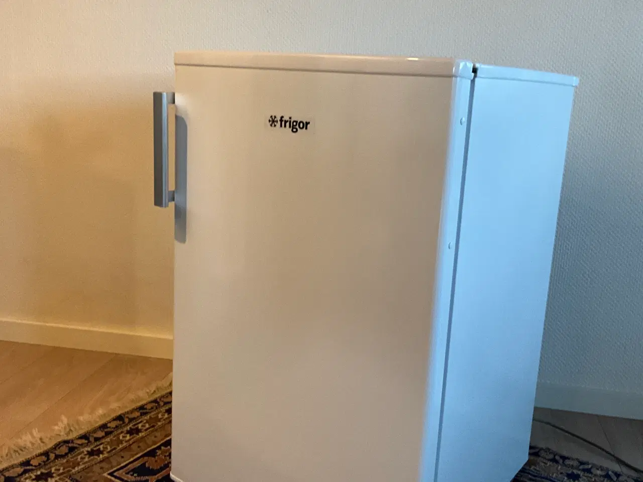 Billede 1 - Fryser 91 l købt fra Skovsen april 2025.