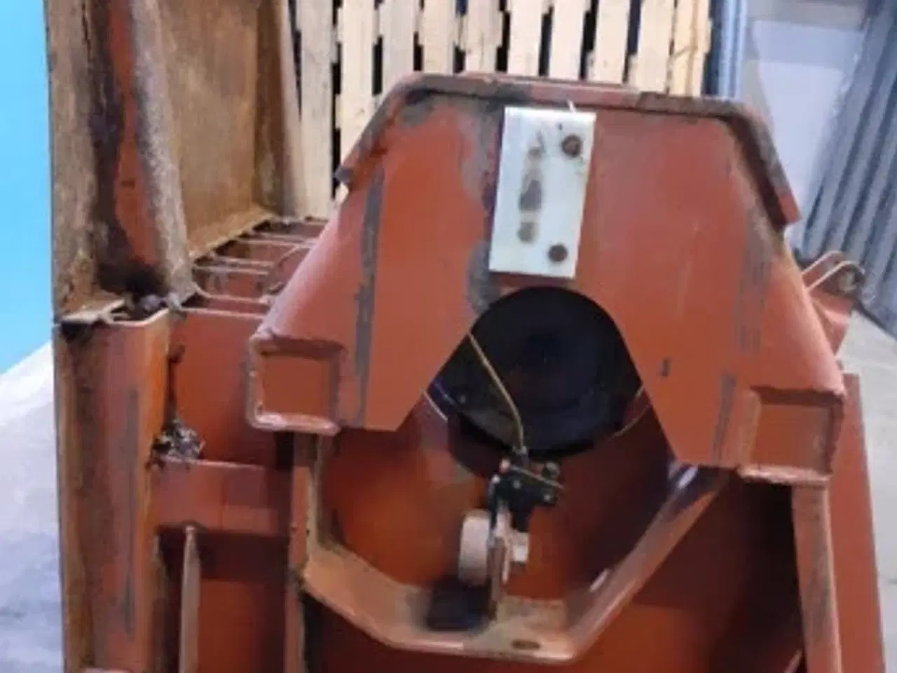 Billede 11 - Hesston 4700 Ballestempel