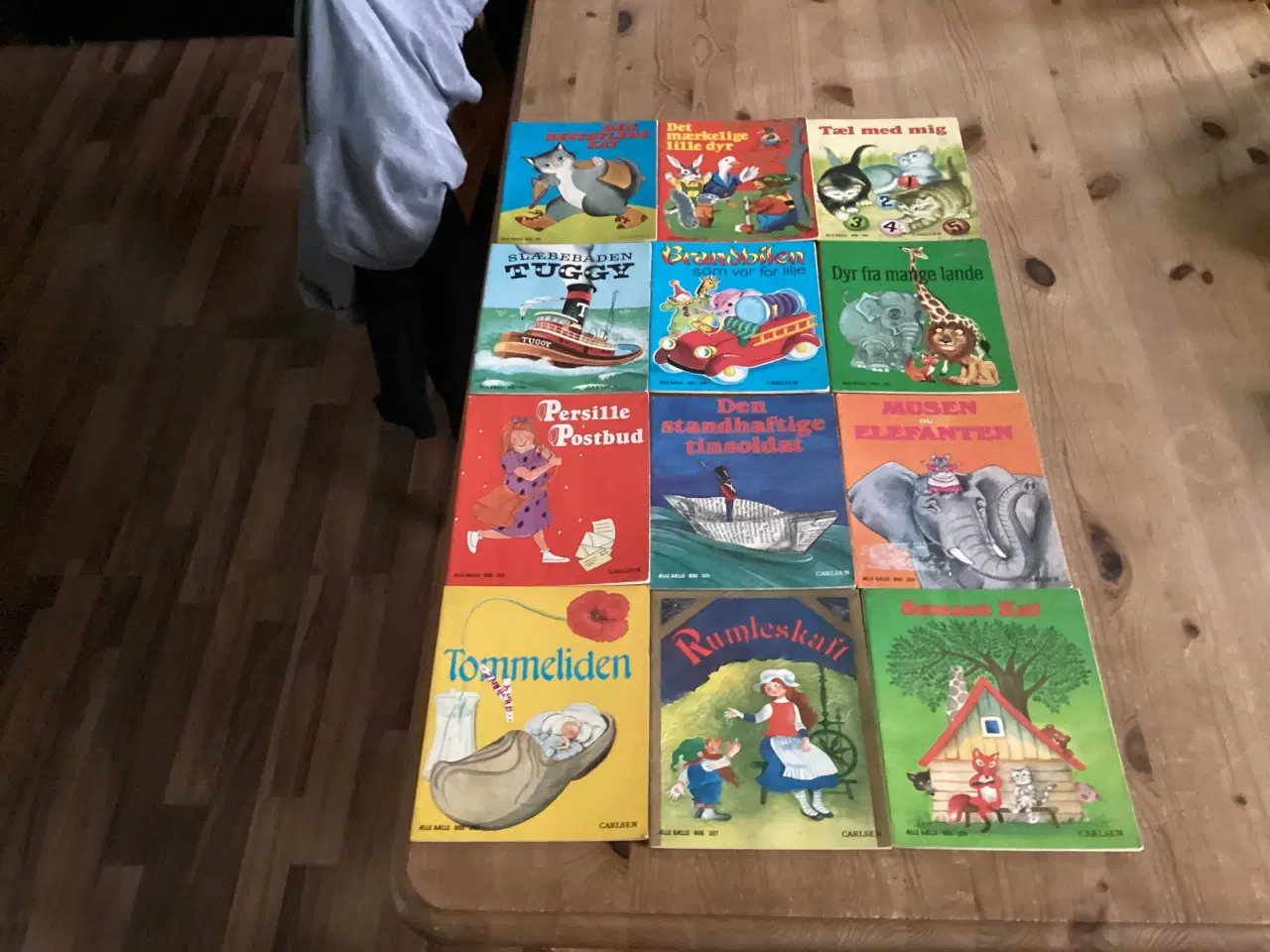 Billede 5 - Ælle Bælle Bøger 98 Stks.