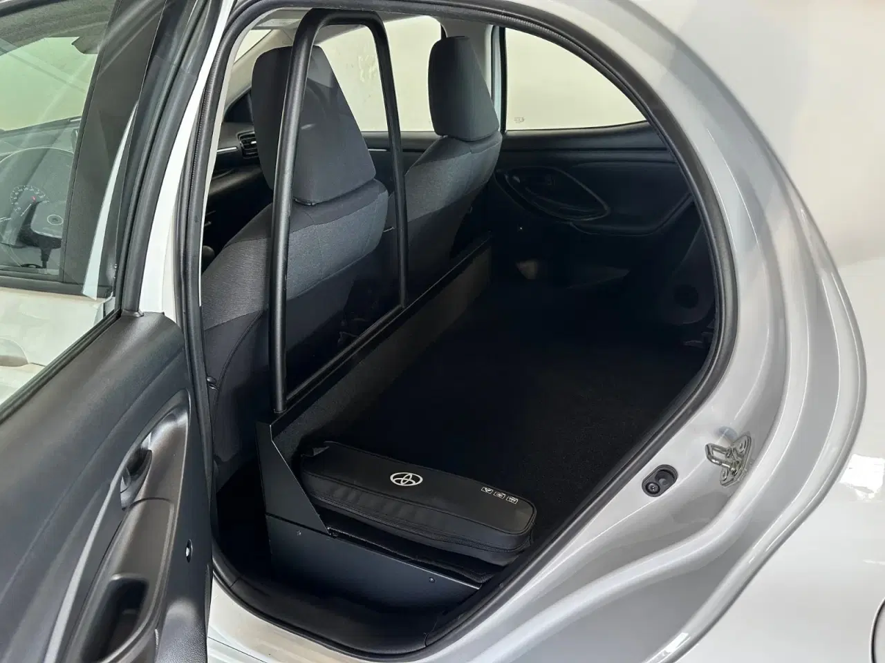 Billede 12 - Toyota Yaris 1,0 Essential Van
