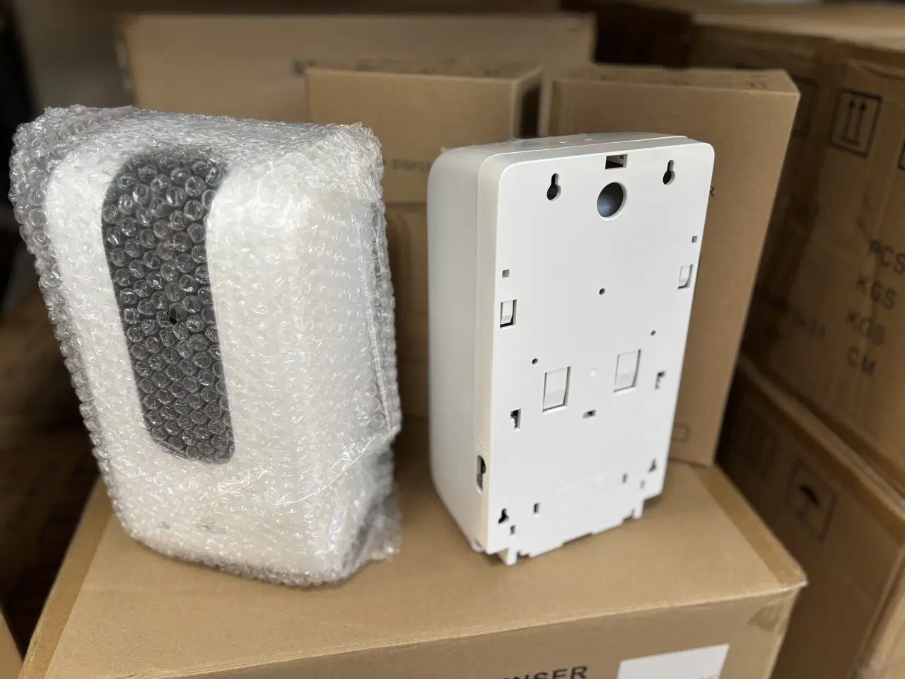 Billede 7 - Sæbe dispenser - Mange stk haves