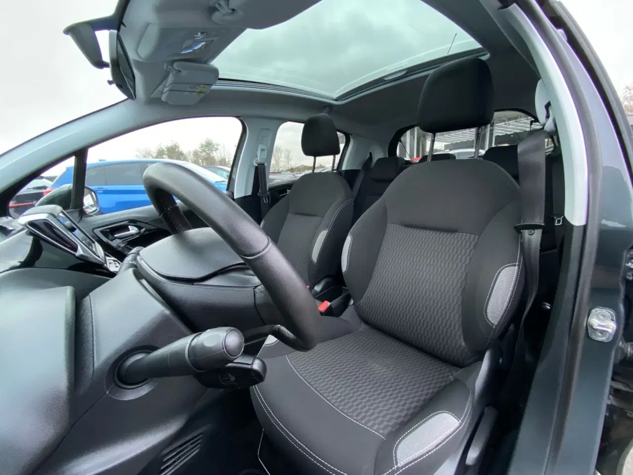 Billede 8 - Peugeot 208 1,6 BlueHDi Envy 100HK 5d