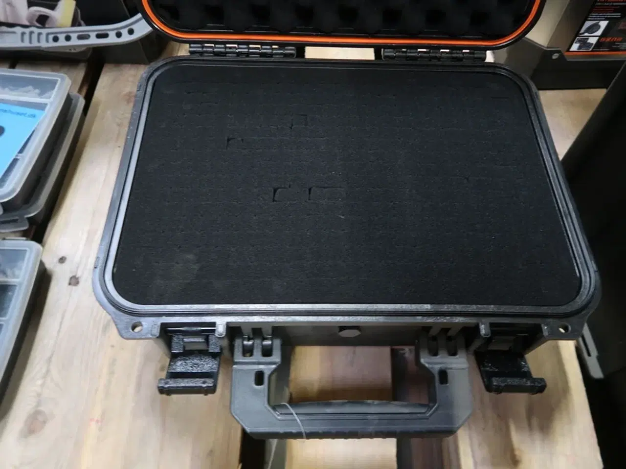 Billede 2 - Hardcase kuffert med skum