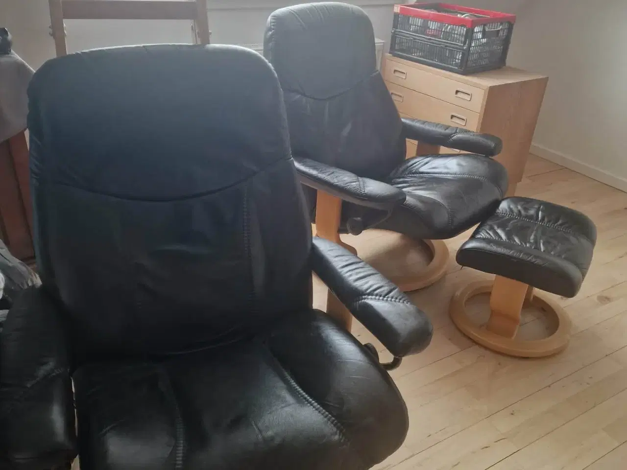 Billede 1 - Stole 2 læder stole  (1 skammel)