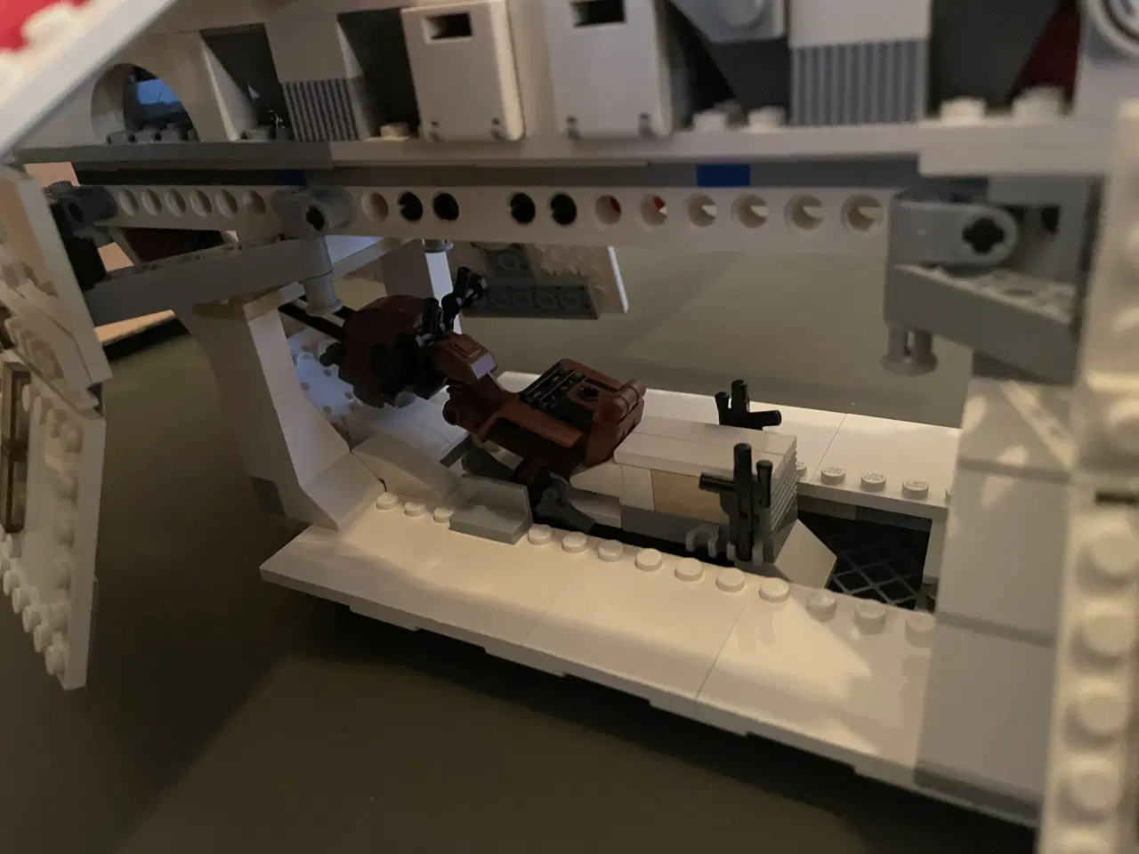 Billede 8 - Lego Star Wars Republic Attack Gunship 7676