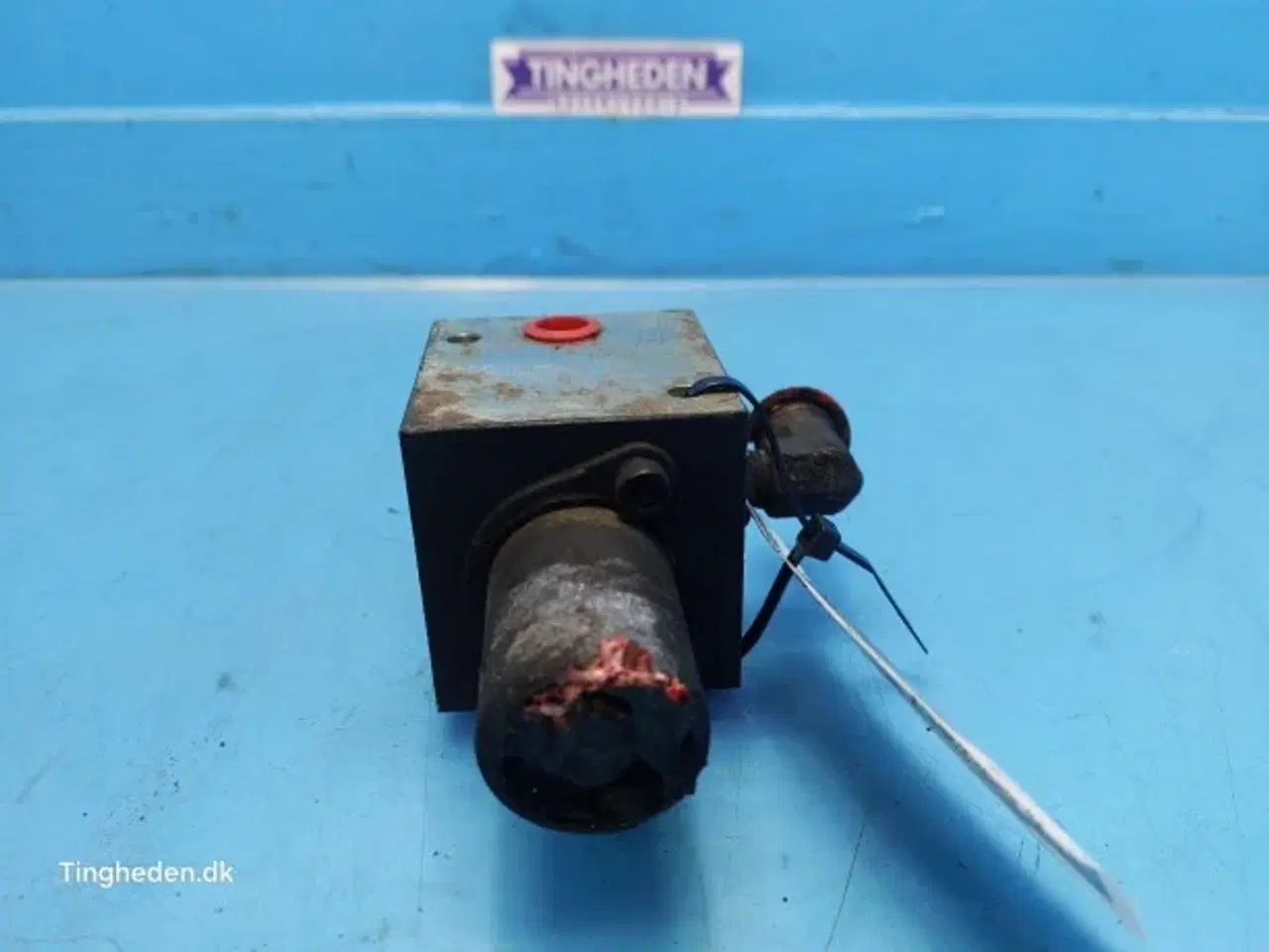 Billede 4 - New Holland T6 Hydraulikventil 47582307