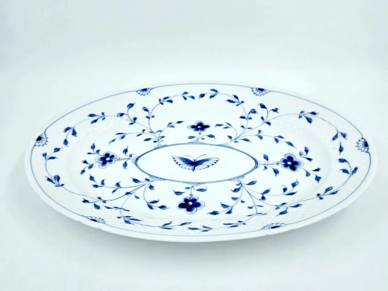 Billede 10 - Sommerfugl ovalt fad B&G Porcelæn 