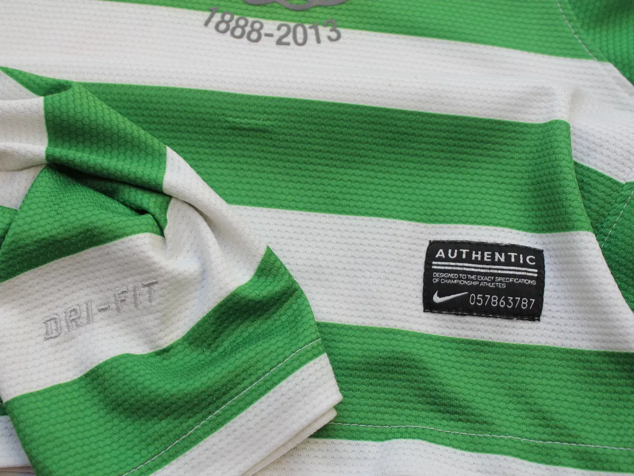 Billede 6 - 🍀 Celtic FC 125 Years Anniversary – Hjemmebanetrø