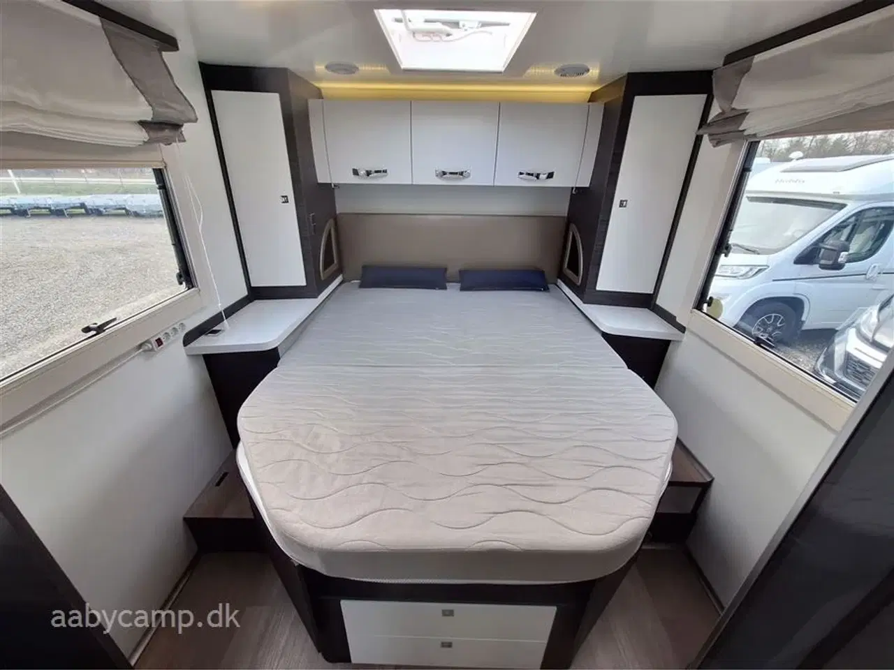 Billede 19 - 2020 - Benimar Mileo 296   QUEENSBED.SOLCELLER.INVERTER.A/C.STØTTEBEN.UDV. GASUDTAG.TV SAMT SOUNDBAR. UNDERVOGNSBEHANDLET. 5 SELEPLADSER