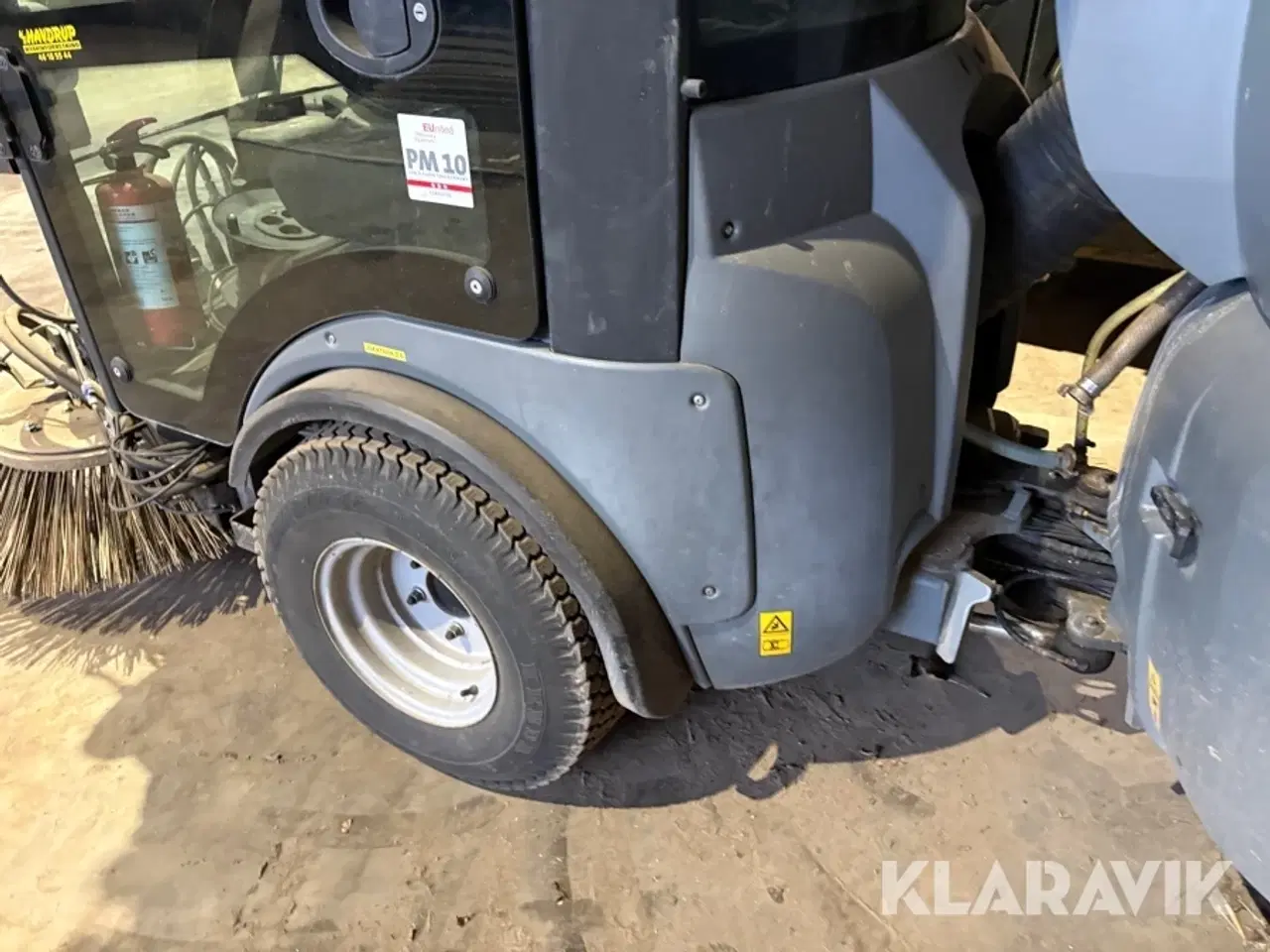 Billede 8 - Fejemaskine Kärcher M130