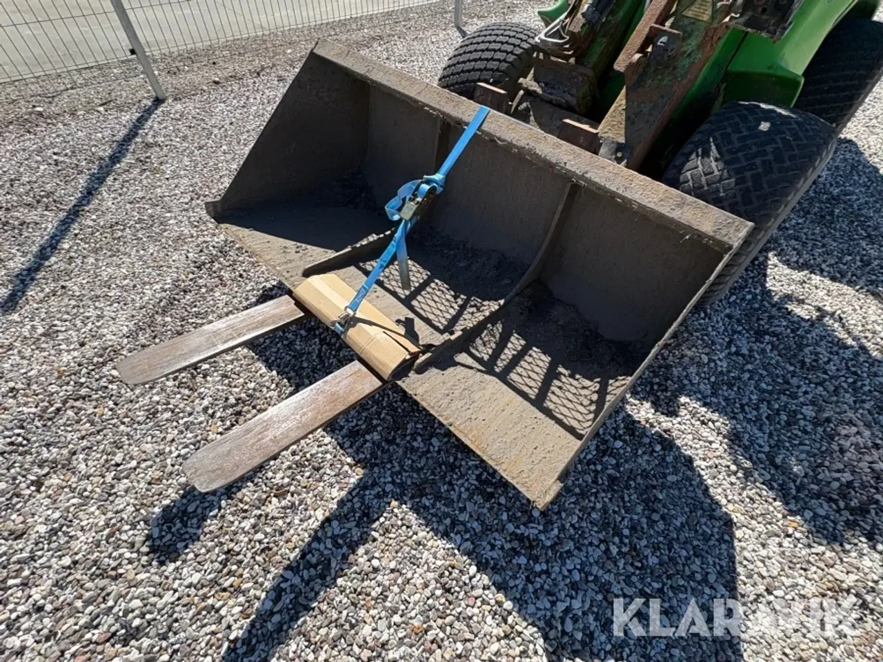 Billede 9 - Minilæsser Avant 365 staldkat med skovl og gafler