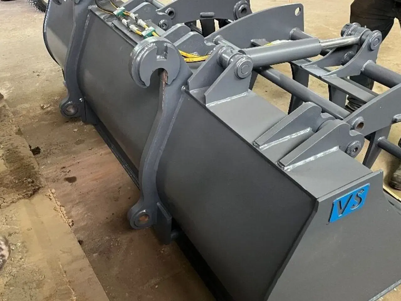 Billede 5 - Skovl med overfaldklo Dobbelt overfaldklo