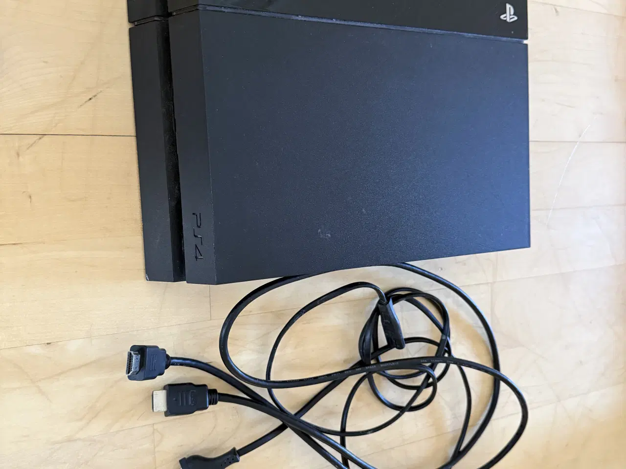 Billede 1 - PS4 , 6 spil samt 3 controlers