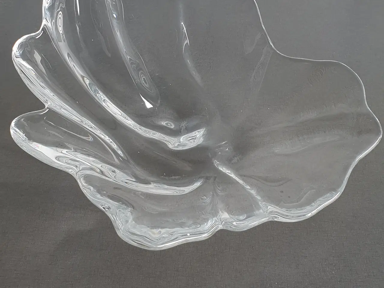 Billede 2 - Glas/blad fad Fra Holmegaard glasværk