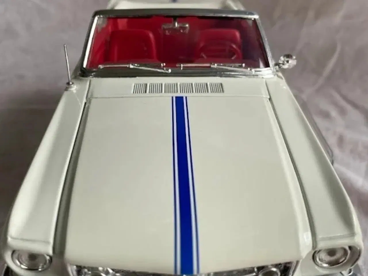 Billede 5 - Ford Mustang "Pace Car" 1964 - 1:18 