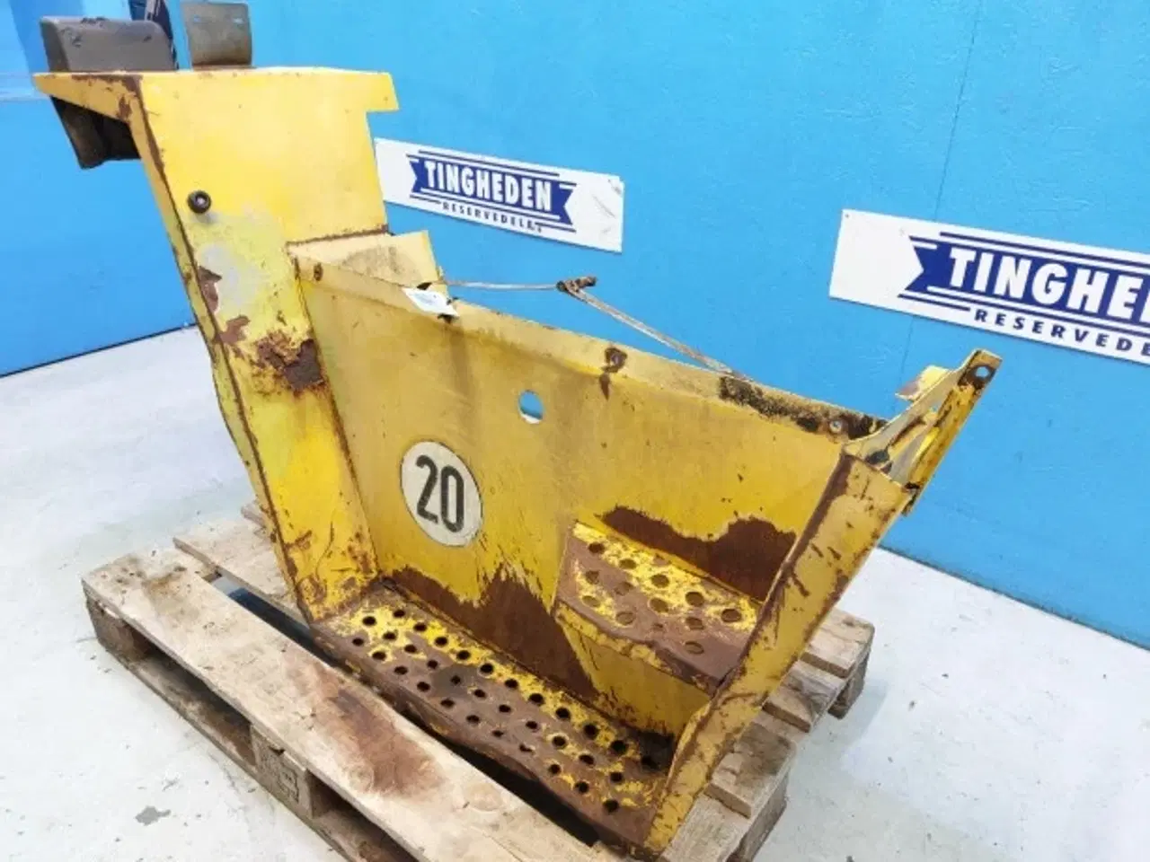 Billede 7 - Kramer 712 Hjulskærm L. 1633000810