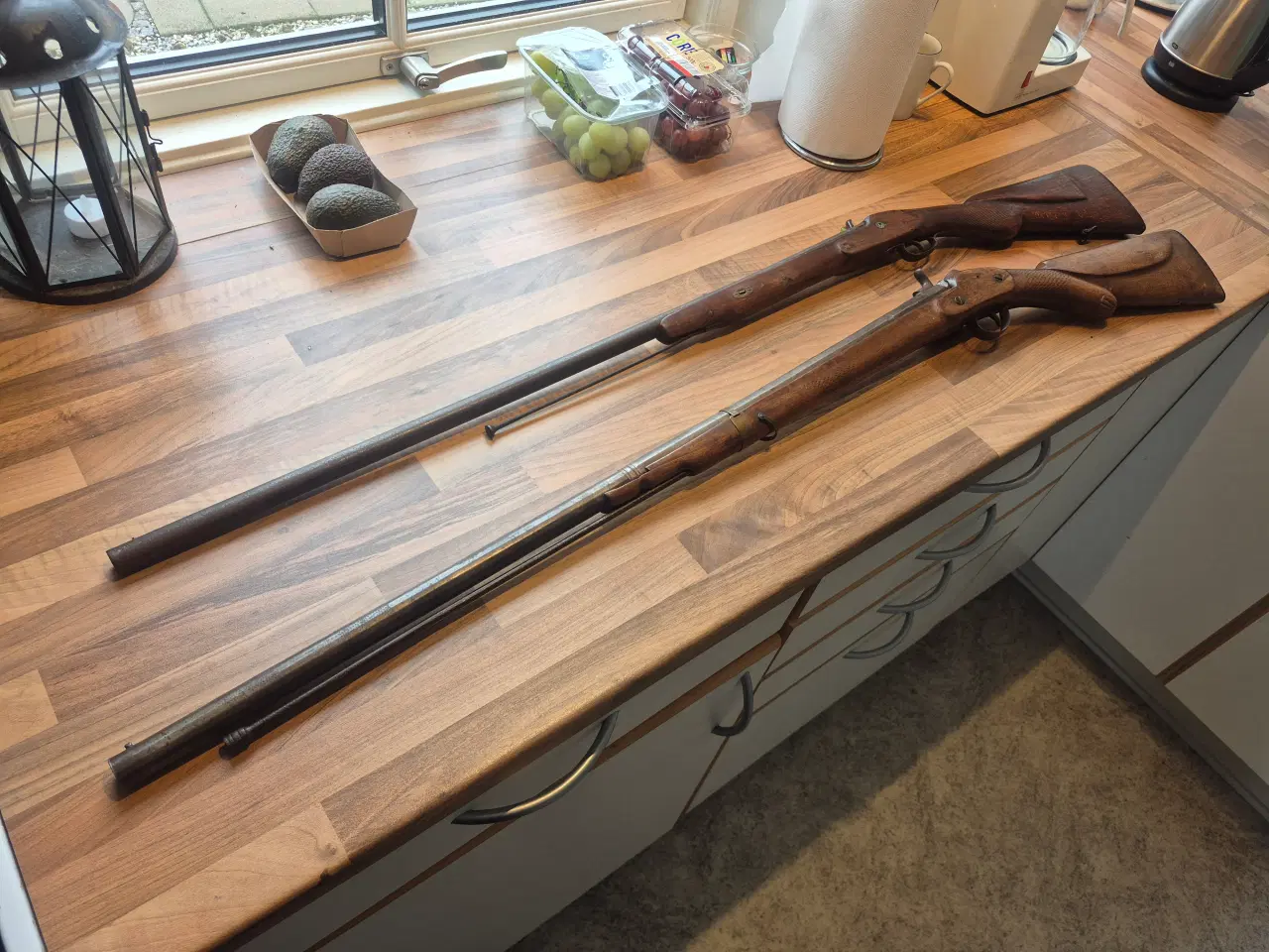 Billede 2 - 2 flotte antikke sortkrudts perkussionlås rifler. 