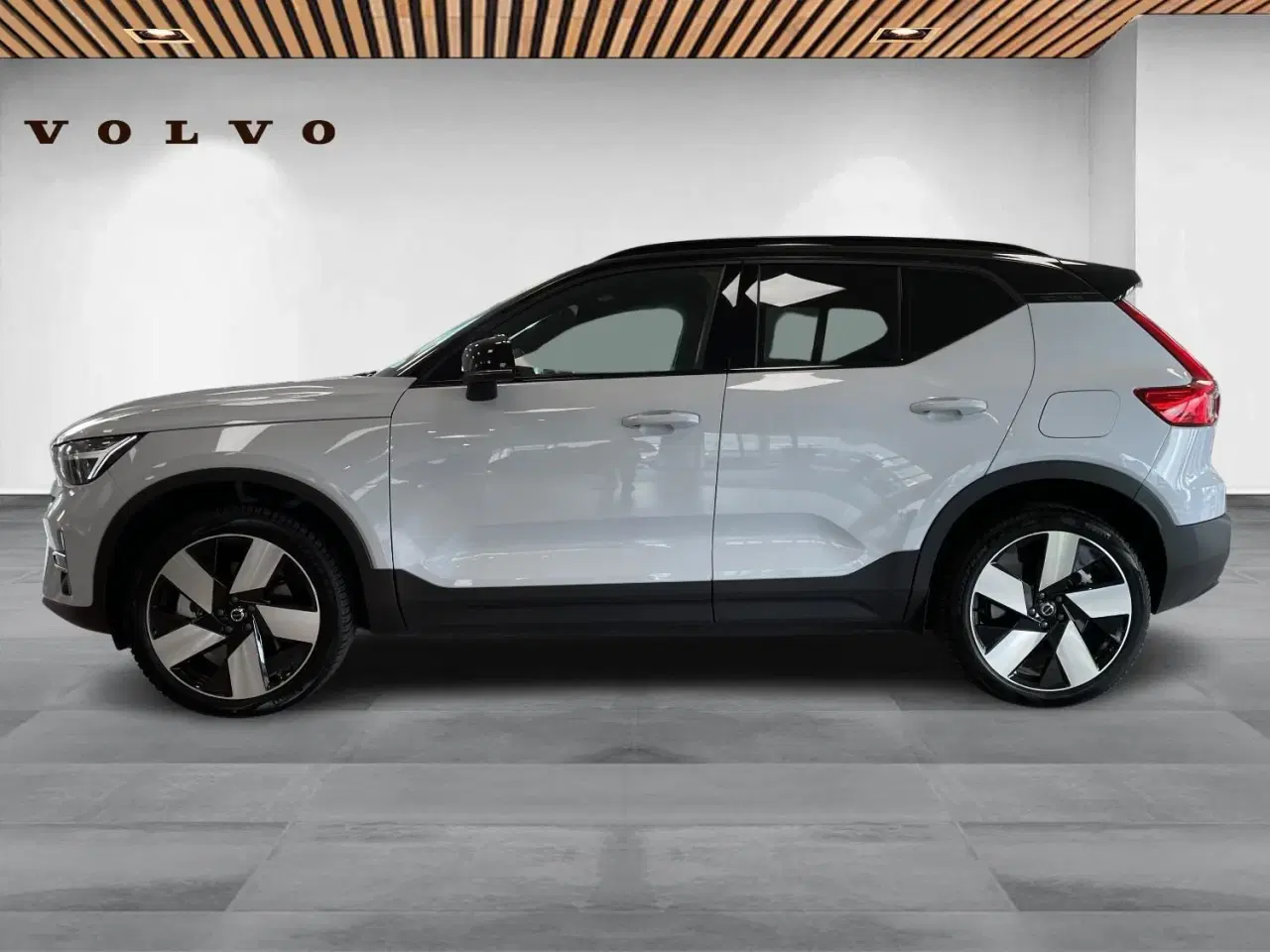 Billede 2 - Volvo XC40 Recharge Extended Range Plus 252HK 5d Aut.