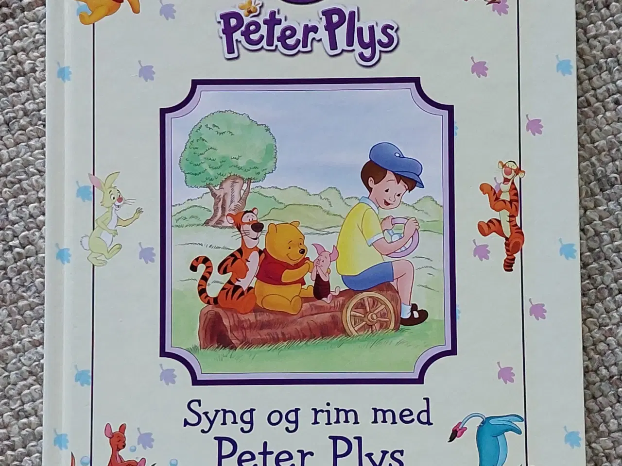 Billede 1 - Peter Plys, syng og rim af Disney