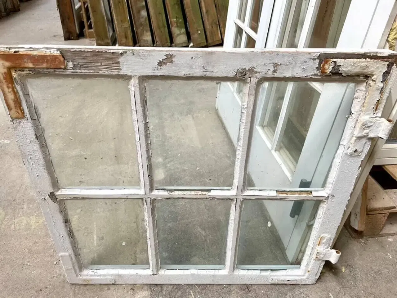 Billede 3 - Køn, liggende 6-ruders vinduesramme