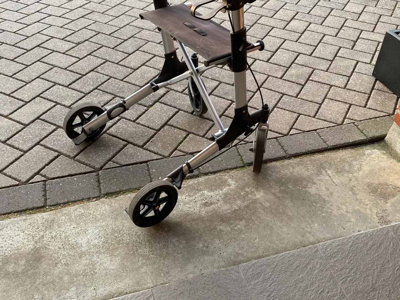 Billede 1 - Rollator (Harald Nyborg)