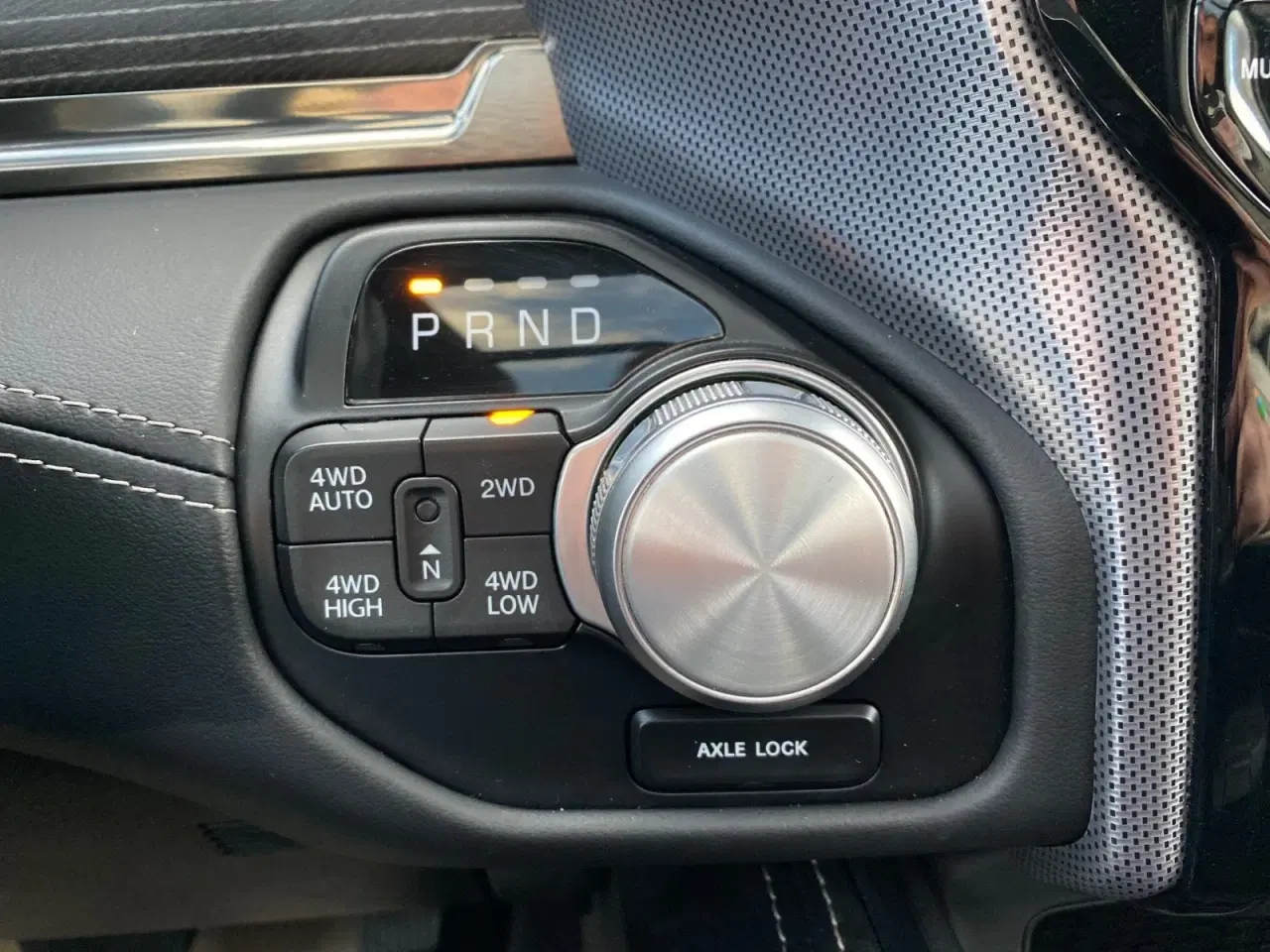 Billede 15 - Dodge RAM 1500 5,7 V8 Hemi Limited Night aut.