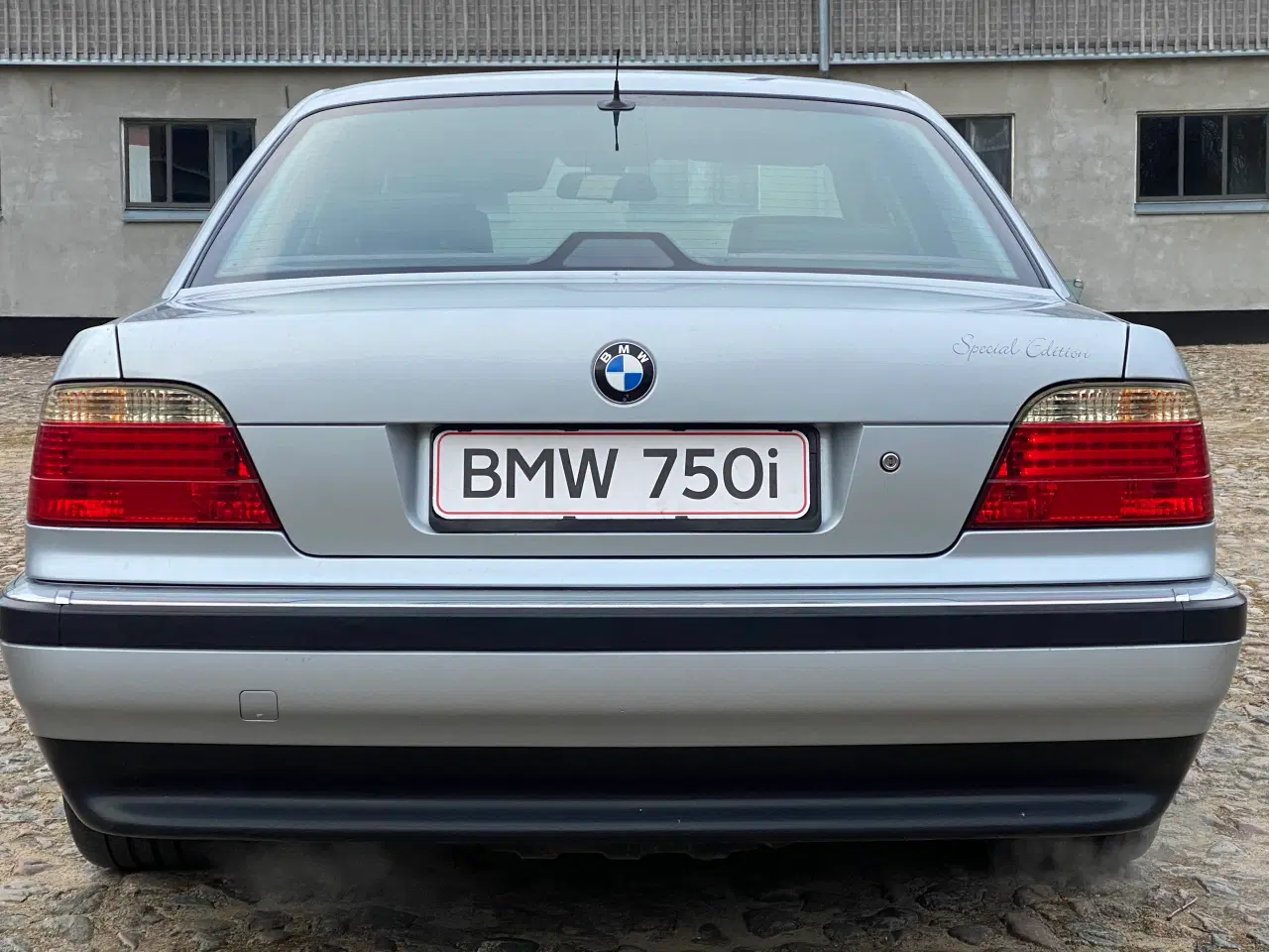 Billede 2 - BMW e38 750i 1998 196.000km ( uden afgift )