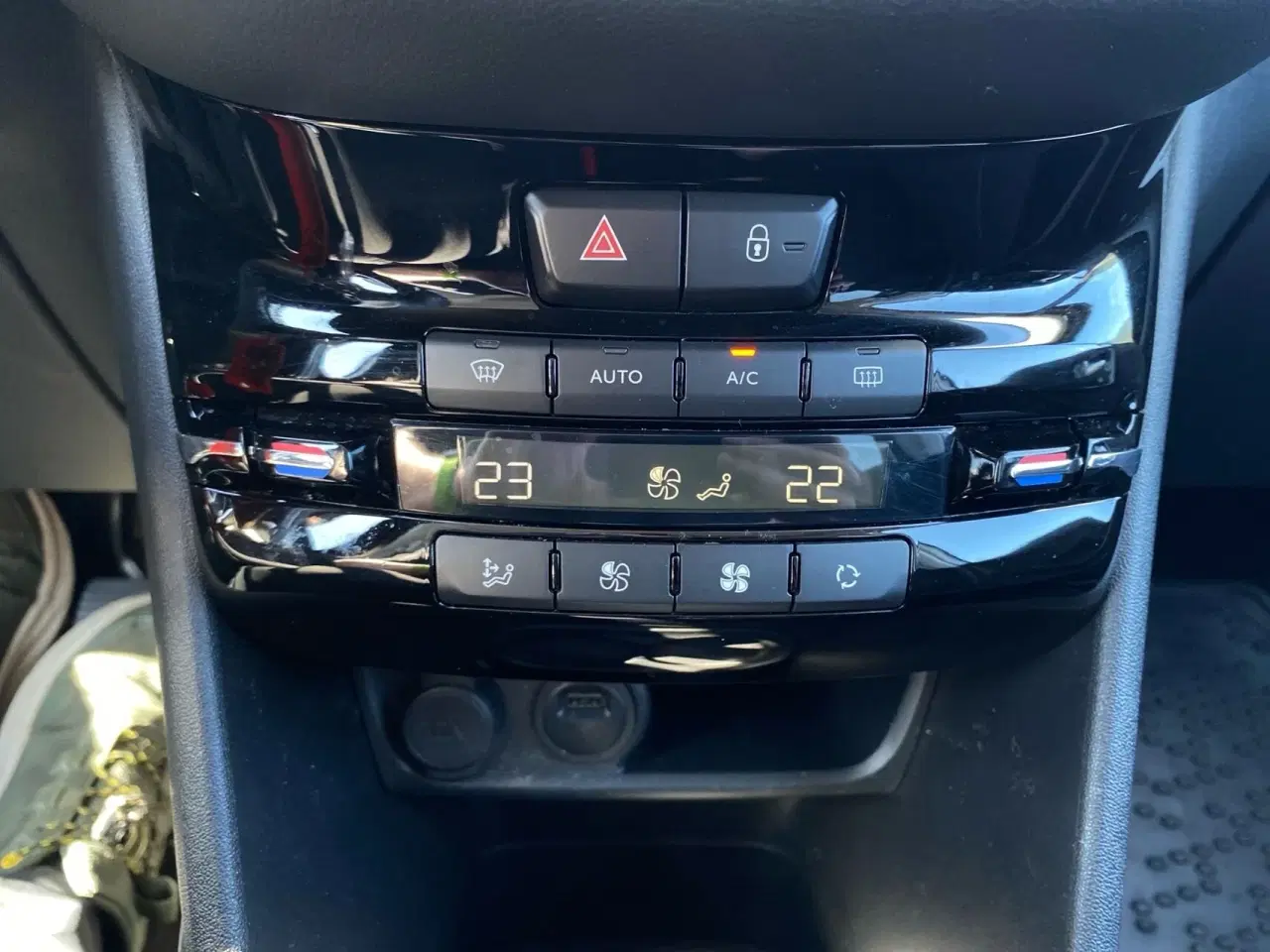 Billede 15 - Peugeot 208 1,2 PureTech Envy 82HK 5d