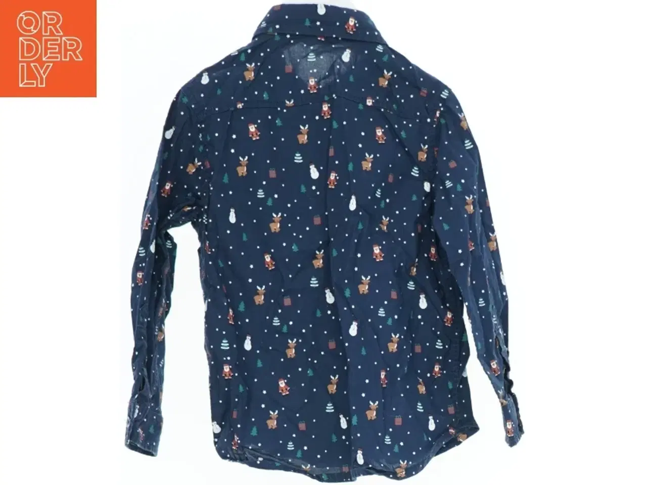 Billede 2 - Børneskjorte med julemotiv fra H&M (str. 104)