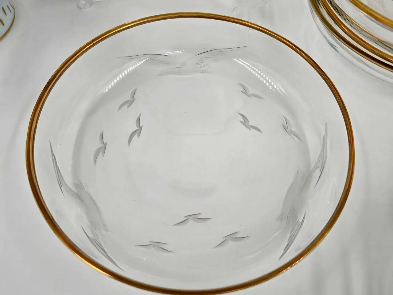 Billede 11 - Mågeglas isasiet med guldkant Lyngbyglasværk