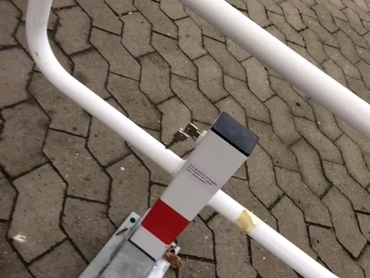 Billede 1 - Parkeringslås - P-plads bum